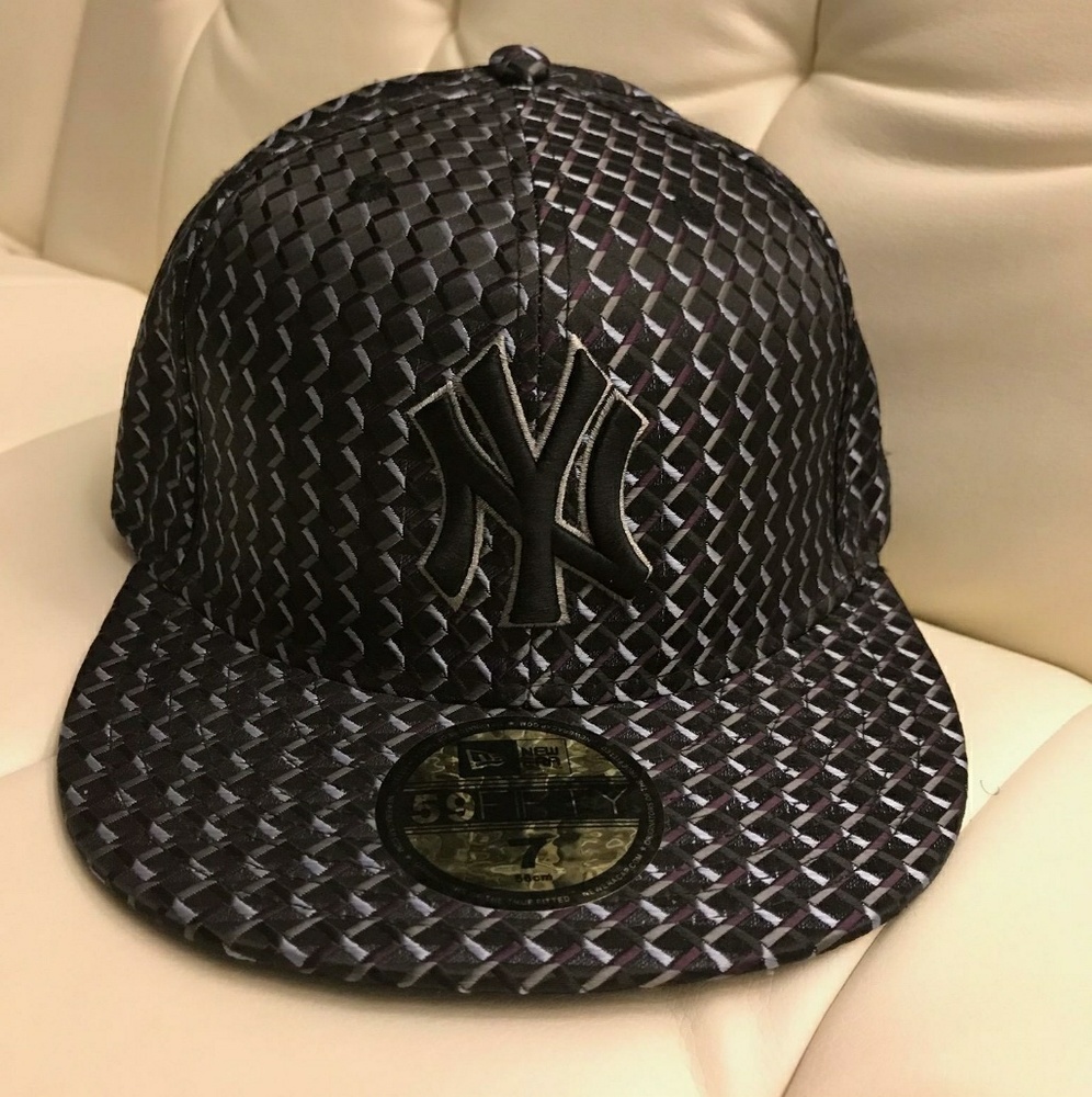 Dark pattern New Era hat